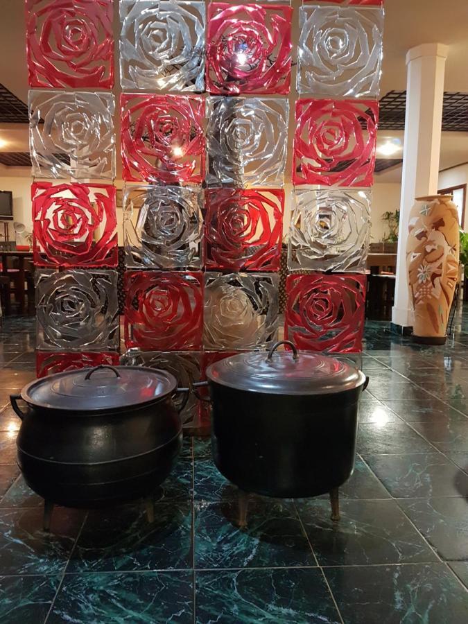 Ivato Hotel Antananarivo Esterno foto